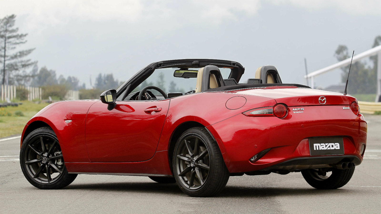 Mazda MX-5: una historia inspirada en 7,3 segundos