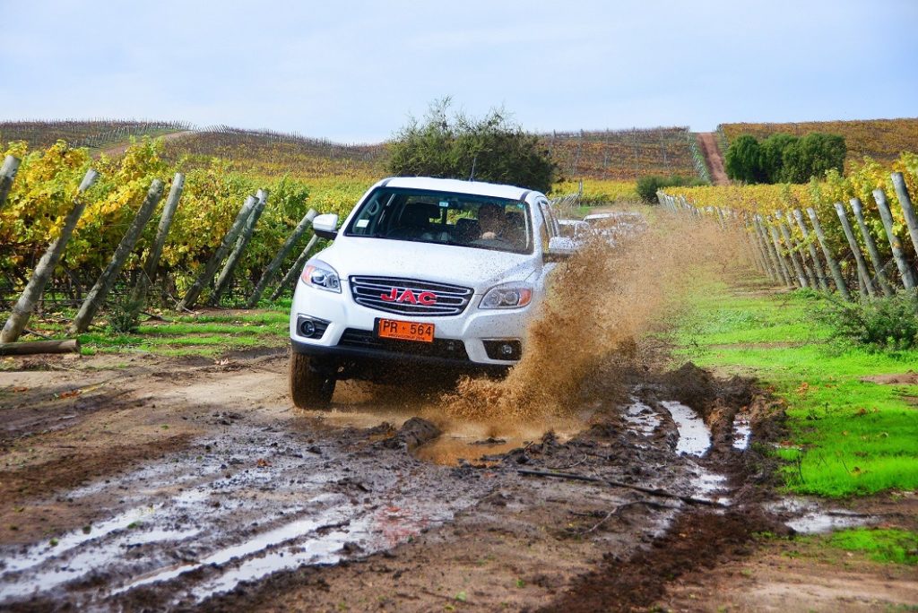 JAC T6