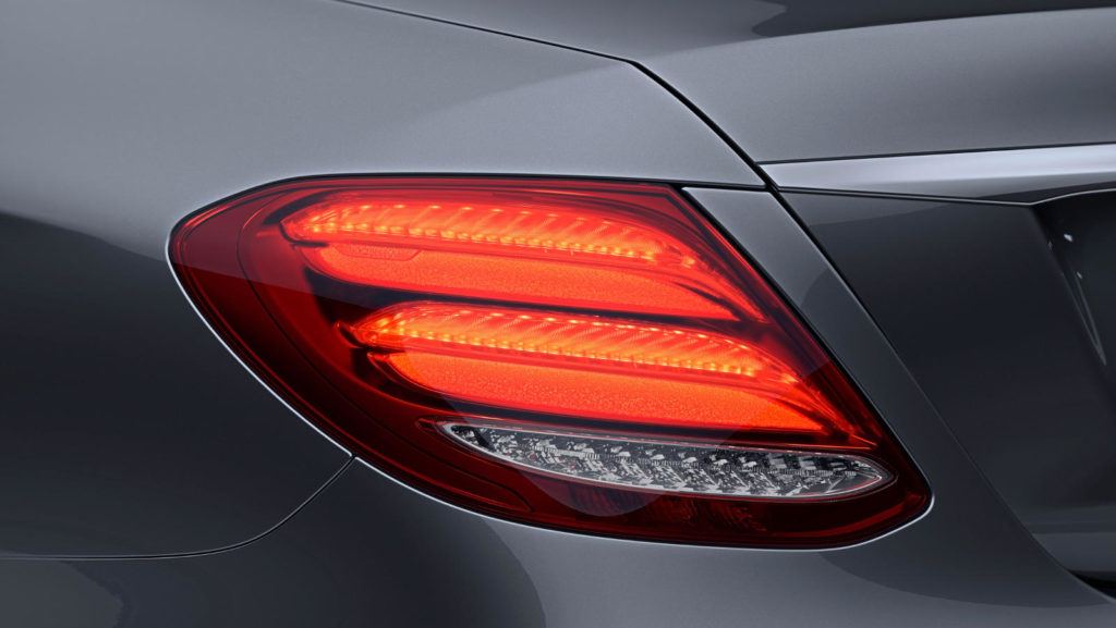 Mercedes-Benz E-Klasse, Heckleuchte in LED Technik
