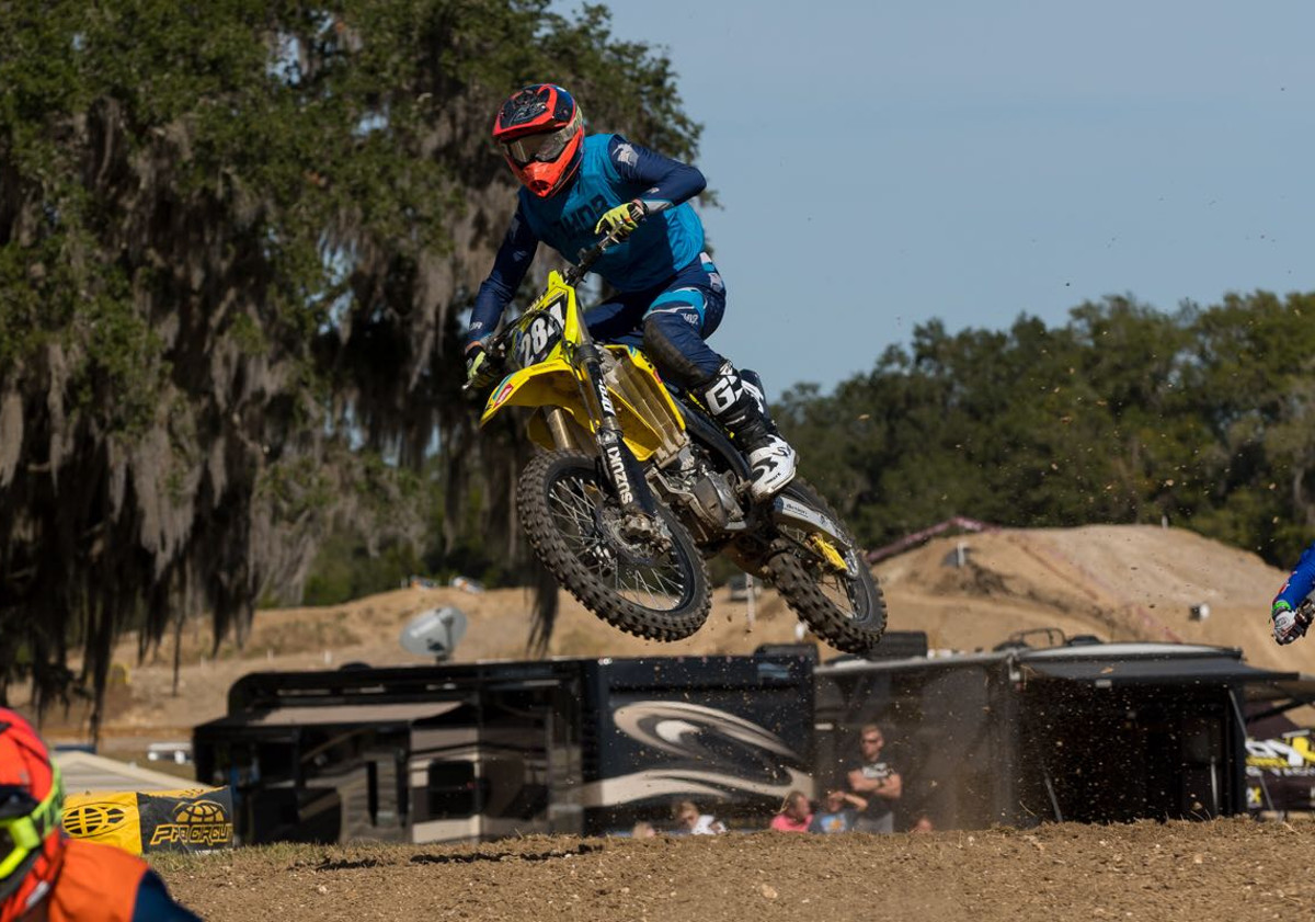 Supercross: chileno Hernán Olguín fue 14° en Estados Unidos