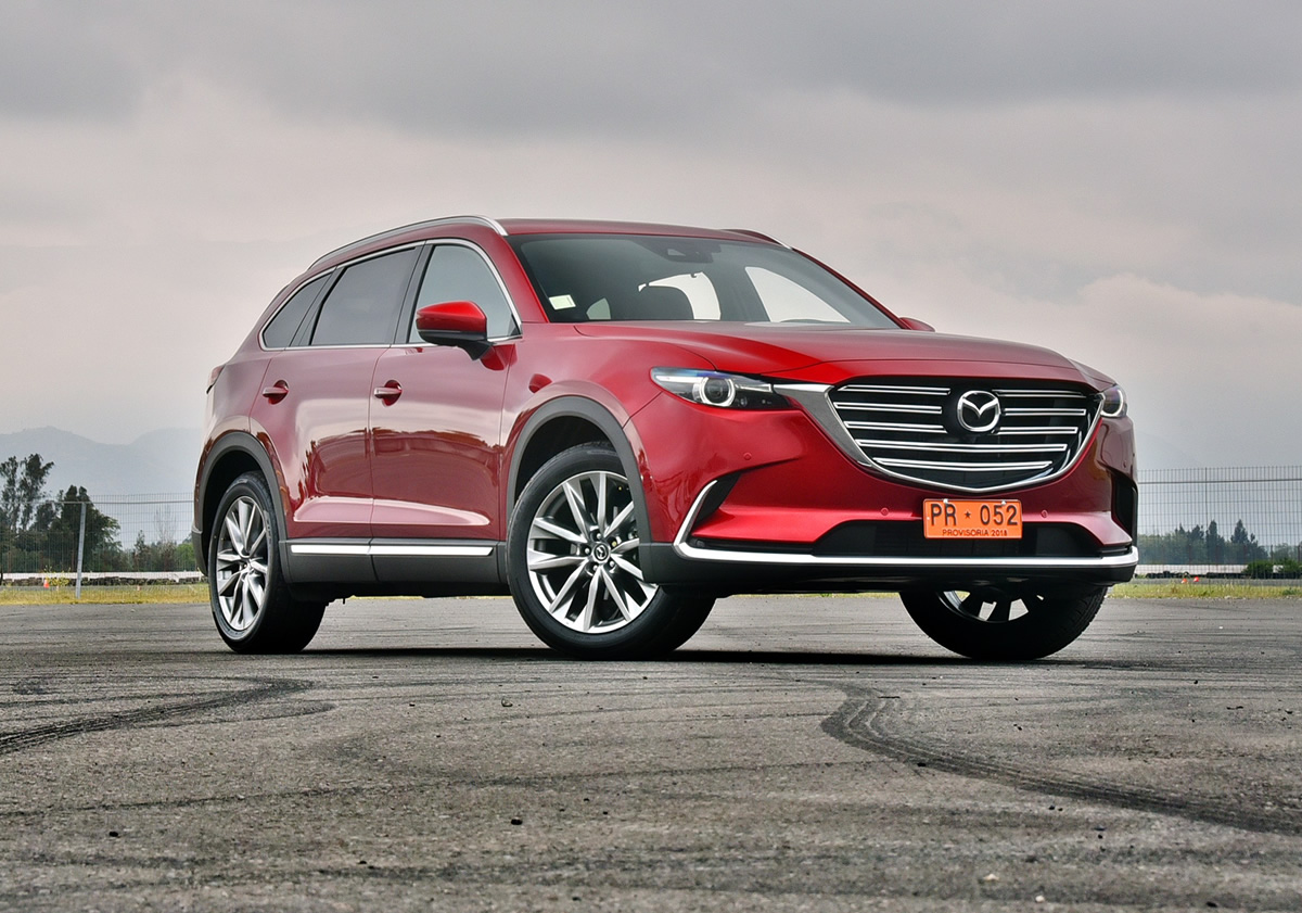 Mazda CX-5 y CX-9, elegidos los mejores SUV por Car and Driver