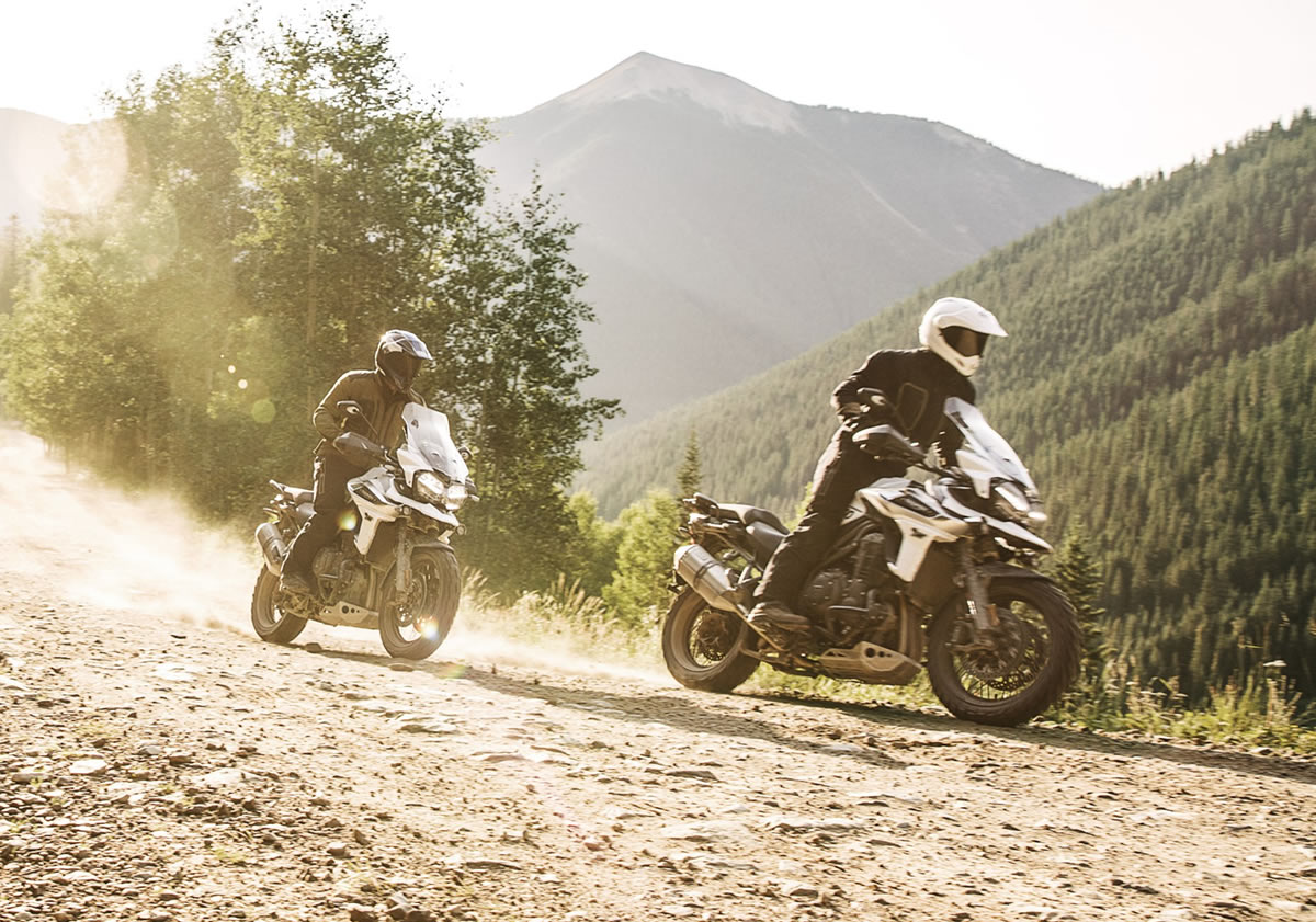 Siete claves para la conducción segura de la moto fuera de la ruta