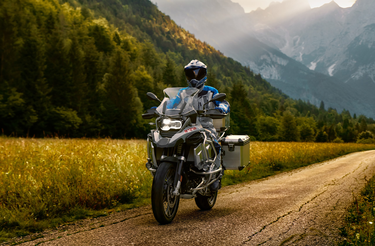 BMW Motorrad R 1250 GS: la reina madre también saca las garras