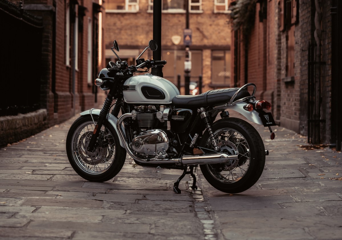 Triumph celebra los 60 años de la Bonneville con ediciones limitadas