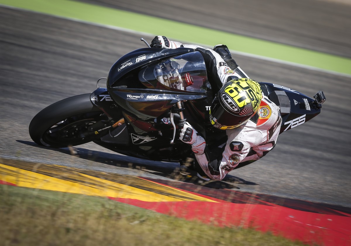 Moto2 registra por primera vez 300 km/h con nuevo motor Triumph