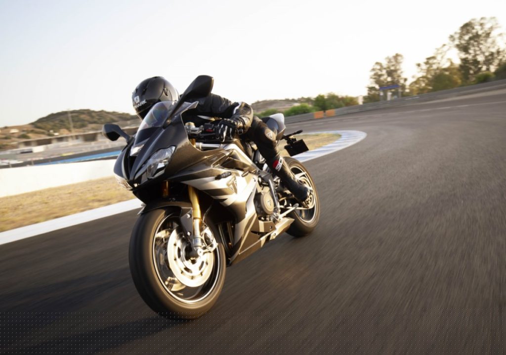 Triumph regresa a las pistas con Daytona de edición limitada