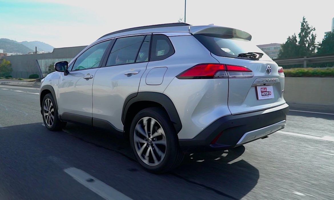 Prueba de manejo: la apabullante eficiencia del Toyota Corolla Cross Hybrid