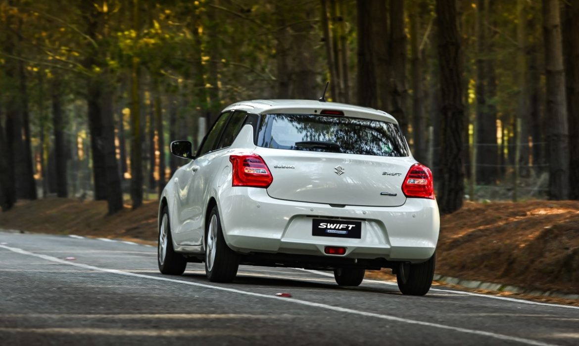 Suzuki Swift se convierte en el auto híbrido más barato de Chile