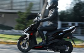 Cómo elegir un casco de moto: homologado e integral