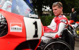 Campeón de velocidad con paraplejia regresa con su Yamaha YZR500