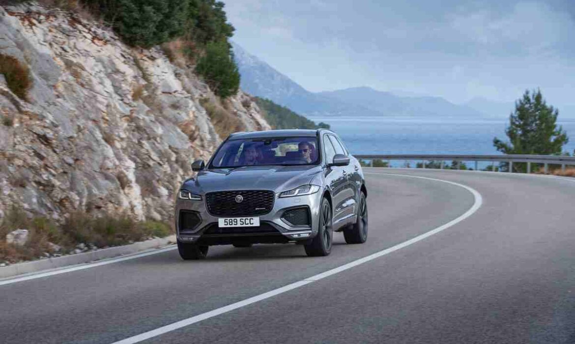 Jaguar F-Pace PHEV 2023: SUV híbrido llega el segundo semestre