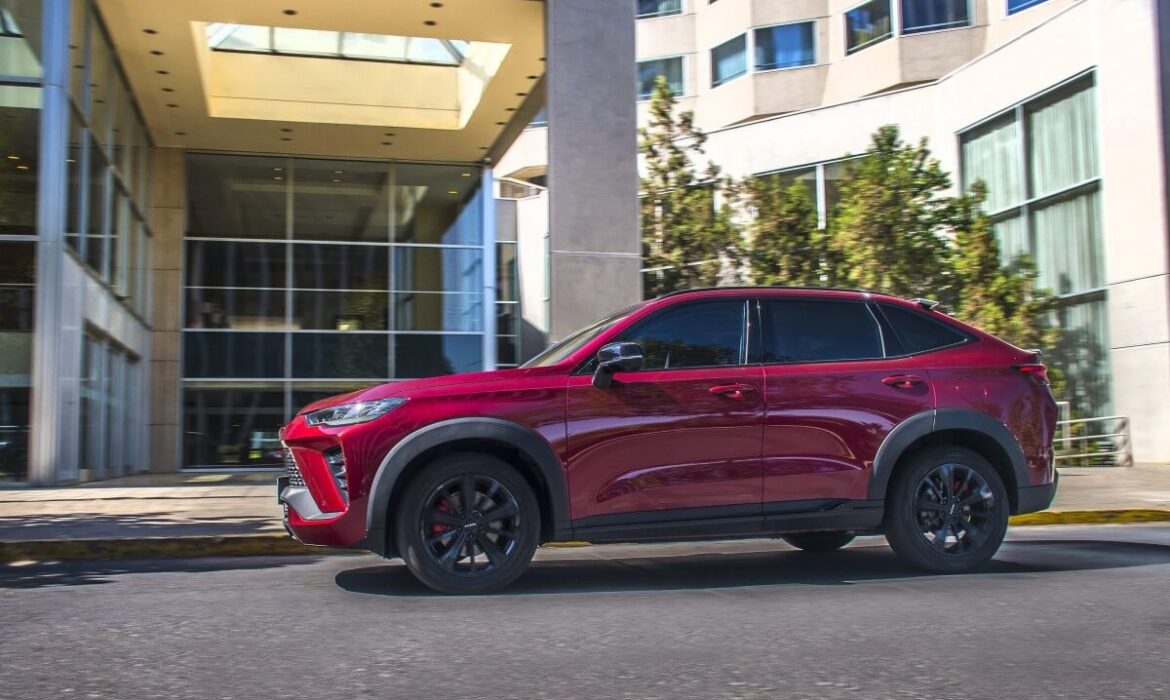 Haval H6 GT 2023: dos versiones en Chile para el SUV coupé