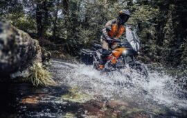 KTM 890 Adventure 2023 se estrena en la Copa del Rey