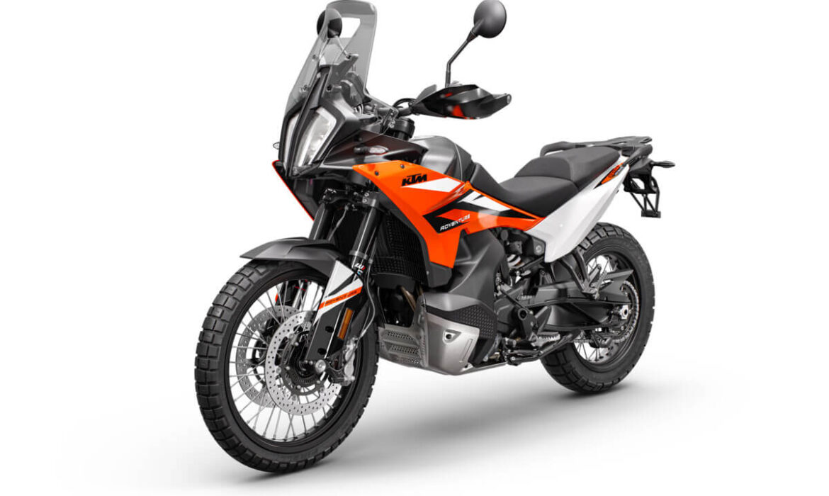 KTM 890 Adventure 2023 se estrena en la Copa del Rey