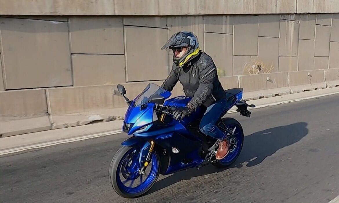 Yamaha R-15 V4 2023: una moto que invita a vivir la deportividad