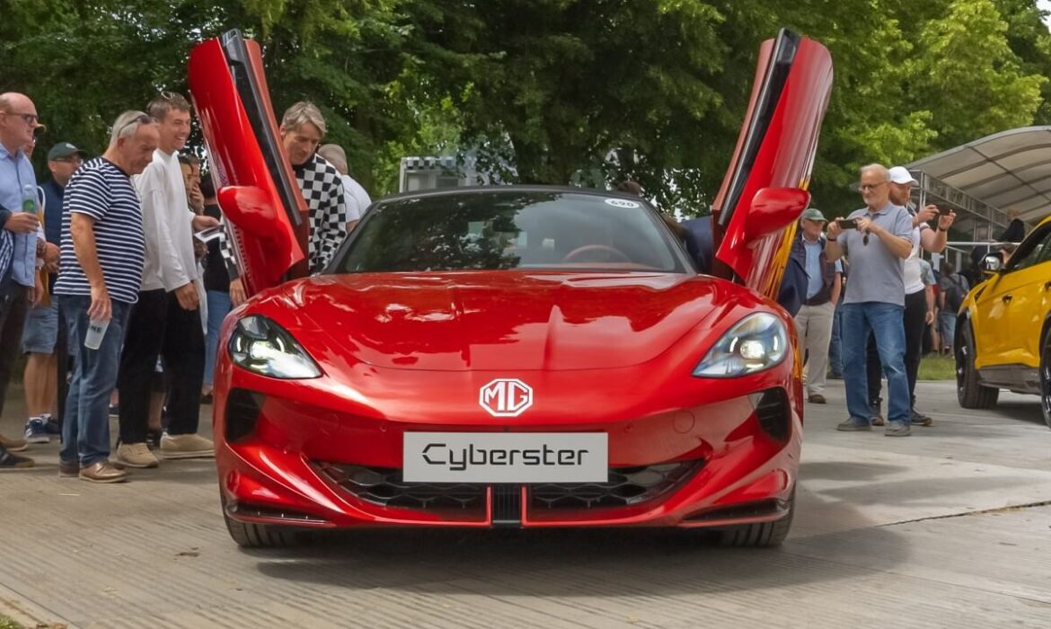 MG Cyberster: deportivo eléctrico muestra sus credenciales en Goodwood