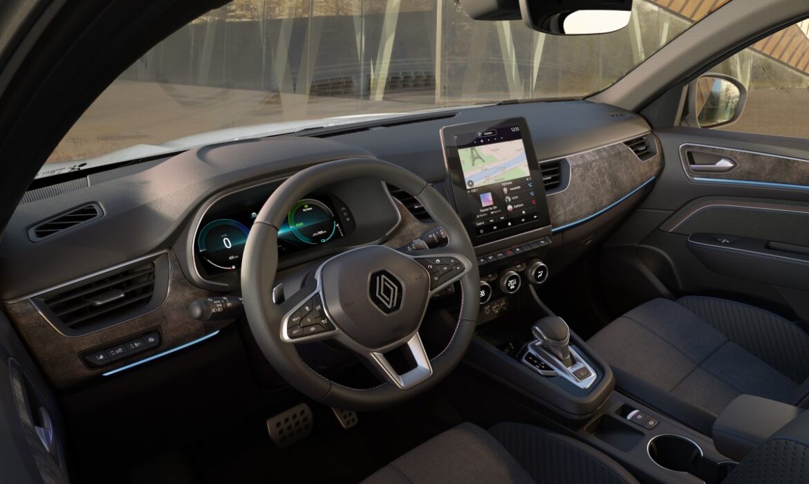 Renault Arkana 2024: SUV coupé se atreve con identidad visual