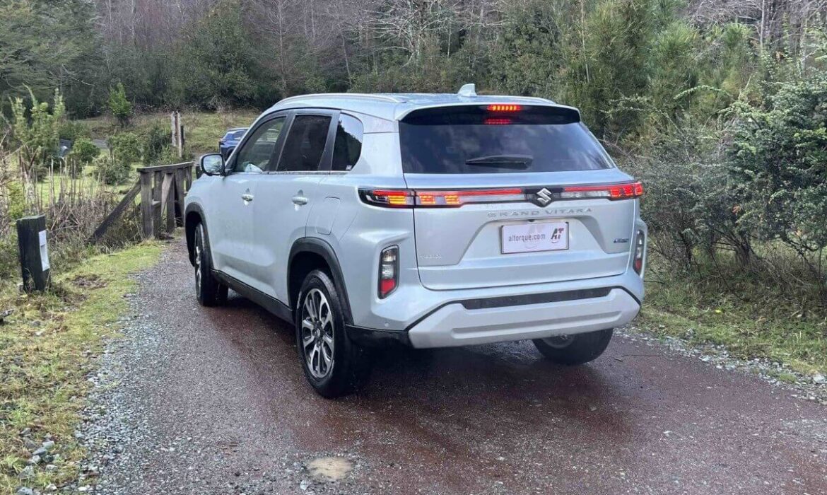 Suzuki Grand Vitara, un híbrido eficiente en el consumo