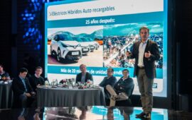 Toyota Chile se la juega por “los eléctricos-híbridos auto recargables”