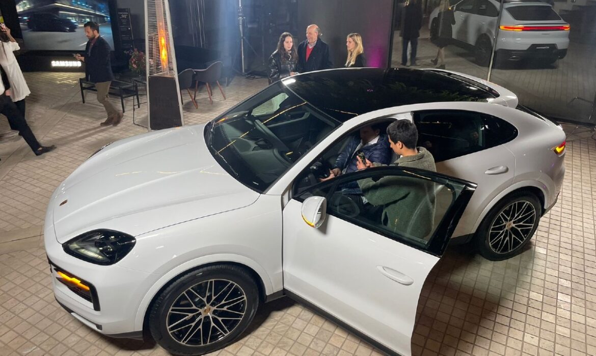 Porsche Cayenne 2024: llega Chile con un motor V8 y nuevo interior
