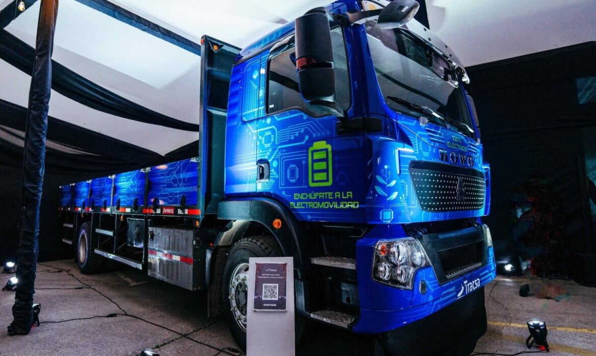 Sinotruk sacude el transporte con camión eléctrico Howo TXEV Cargo