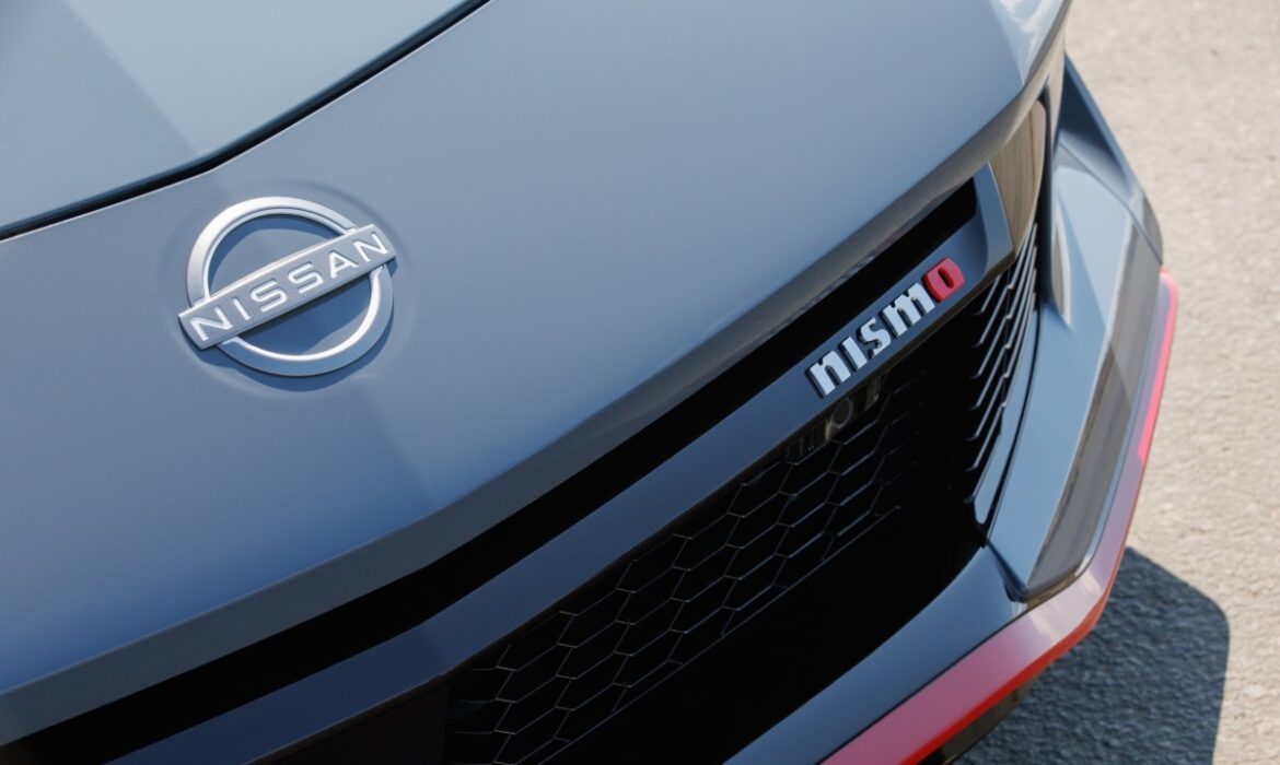 Nissan Z Nismo 2024 calienta el asfalto del Miami Auto Show