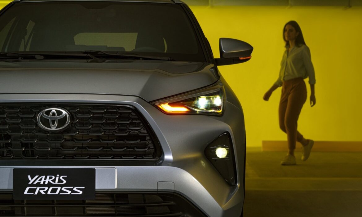 Toyota Yaris Cross 2024: SUV compacto brasileño ya rueda por Chile