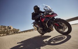 Triumph Tiger 900 2024: multipropósito de media cilindrada evoluciona