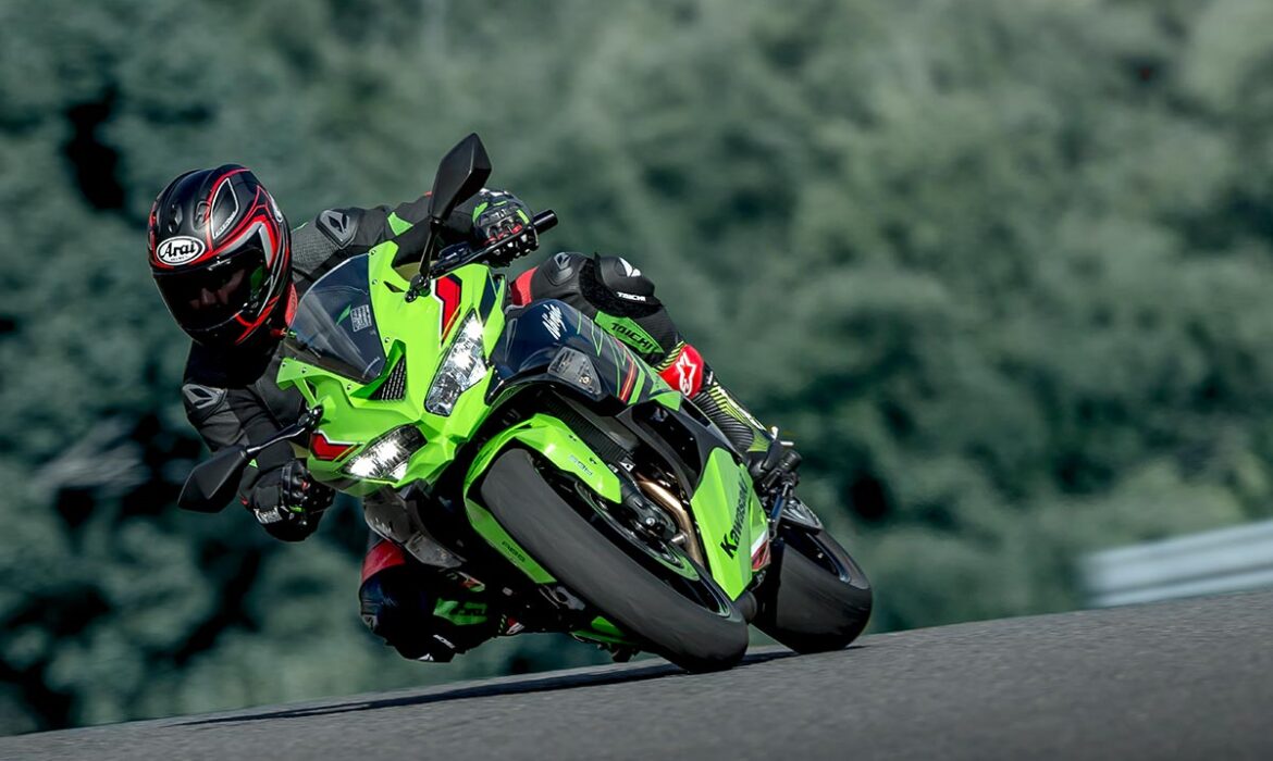 Kawasaki Ninja ZX-4 RR KRT Edition: conoce la deportiva de 400 cc