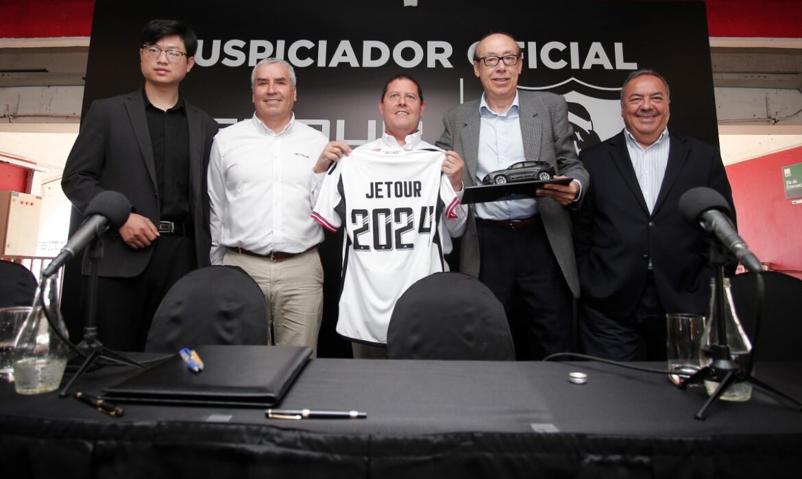 Jetour se transforma en sponsor automotriz de Colo-Colo para 2024