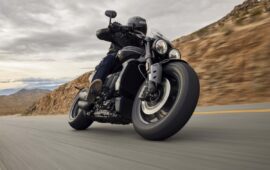 Triumph Rocket 3 Storm 2024 rompe marcas de potencia y torque